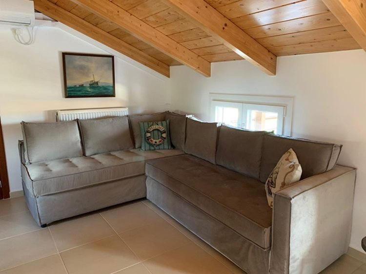 Sofita Attic Apartment Lefkada City Exterior photo